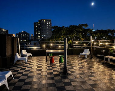  St Marks Place - Photo Thumbnail 9