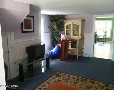 421 1st Avenue - Photo Thumbnail 5