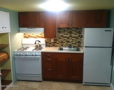 421 1st Avenue - Photo Thumbnail 16