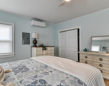 328 Newark Avenue - Photo Thumbnail 12