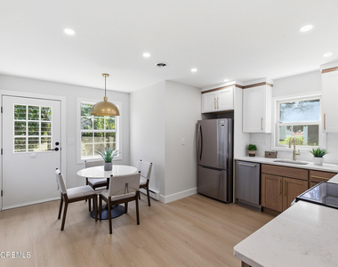 2 Leighton Lane - Photo Thumbnail 18