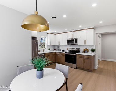 2 Leighton Lane - Photo Thumbnail 15