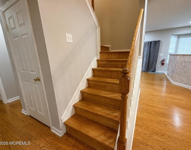 222 Hidden Lake Drive - Photo Thumbnail 8
