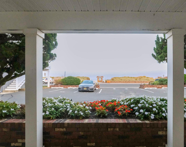 100 Ocean Avenue N - Photo Thumbnail 16