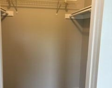 38 Worthington Court - Photo Thumbnail 11