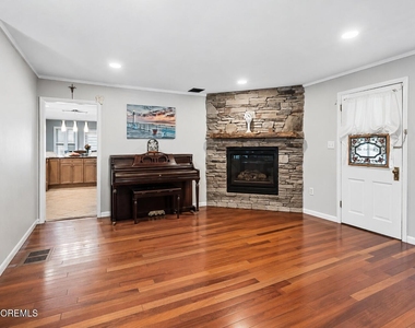 510 Garfield Avenue - Photo Thumbnail 6