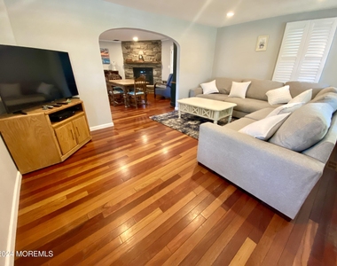 510 Garfield Avenue - Photo Thumbnail 5