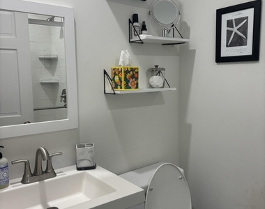 606 Hammond Avenue - Photo Thumbnail 10