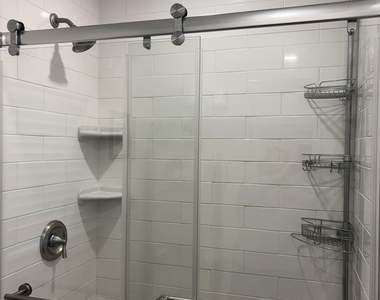 606 Hammond Avenue - Photo Thumbnail 11