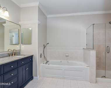 574 Saint Andrews Place - Photo Thumbnail 16