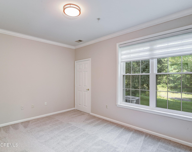 574 Saint Andrews Place - Photo Thumbnail 19
