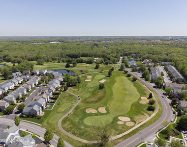 574 Saint Andrews Place - Photo Thumbnail 28