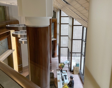 West 87th Street - Photo Thumbnail 7