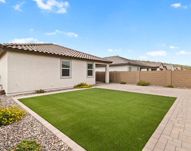 3236 W Juniper Canyon Drive - Photo Thumbnail 20