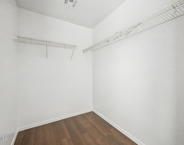 7842 W Andrea Drive - Photo Thumbnail 32