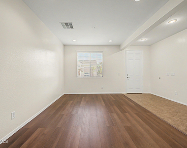 7842 W Andrea Drive - Photo Thumbnail 5