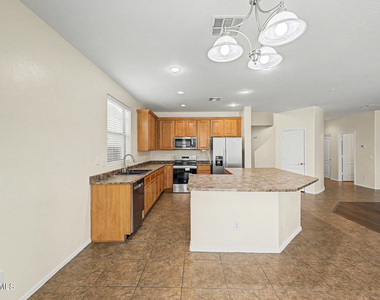 7842 W Andrea Drive - Photo Thumbnail 12