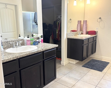 1848 N Loretta Place - Photo Thumbnail 7