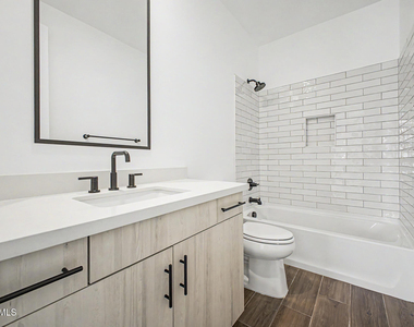 2345 E Stephens Court - Photo Thumbnail 7