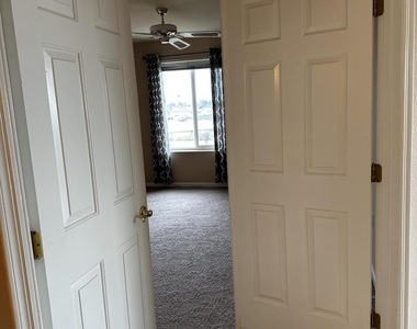 17404 N 99th Avenue - Photo Thumbnail 20