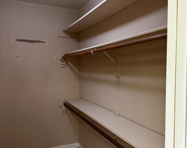 17404 N 99th Avenue - Photo Thumbnail 19