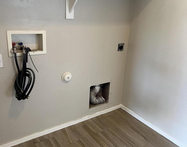 44759 W Portabello Road - Photo Thumbnail 3