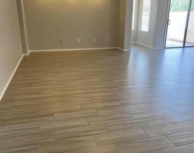 44759 W Portabello Road - Photo Thumbnail 1