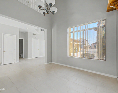 6602 W Andrea Drive - Photo Thumbnail 2