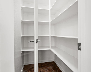 28623 N 26th Drive - Photo Thumbnail 14