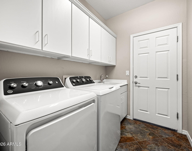 28623 N 26th Drive - Photo Thumbnail 27