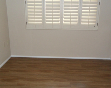 16209 N Desert Holly Drive - Photo Thumbnail 12