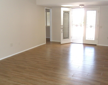 16209 N Desert Holly Drive - Photo Thumbnail 9