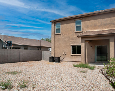 35965 W Costa Blanca Drive - Photo Thumbnail 23