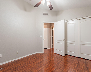 491 E Devon Drive - Photo Thumbnail 21