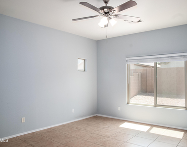 42969 W Elizabeth Avenue - Photo Thumbnail 5