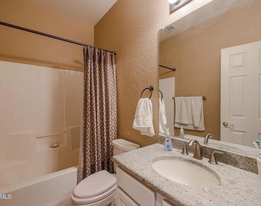 5929 W Blue Sky Drive - Photo Thumbnail 20