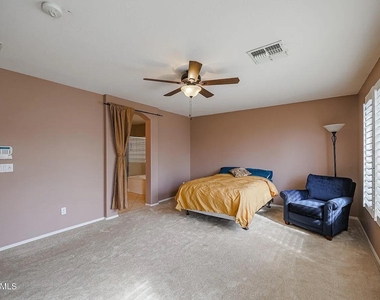 5929 W Blue Sky Drive - Photo Thumbnail 23