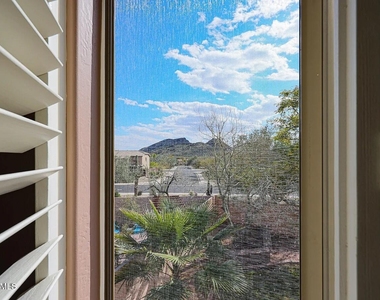 5929 W Blue Sky Drive - Photo Thumbnail 33
