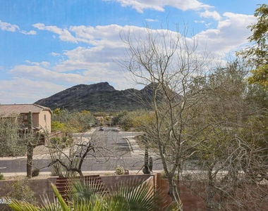 5929 W Blue Sky Drive - Photo Thumbnail 31