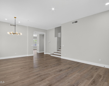 10587 E Sheena Drive - Photo Thumbnail 7