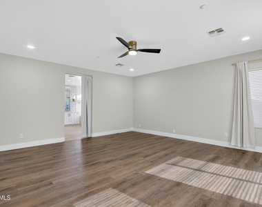 10587 E Sheena Drive - Photo Thumbnail 27