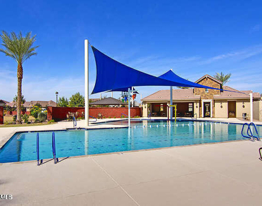4511 E Jones Street - Photo Thumbnail 23
