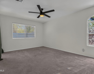 860 N Mcqueen Road - Photo Thumbnail 21