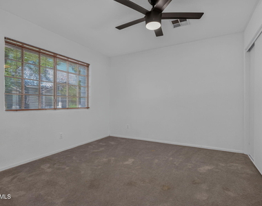 860 N Mcqueen Road - Photo Thumbnail 16