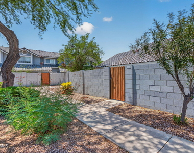 860 N Mcqueen Road - Photo Thumbnail 33