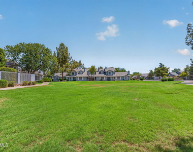 860 N Mcqueen Road - Photo Thumbnail 40