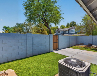 860 N Mcqueen Road - Photo Thumbnail 29