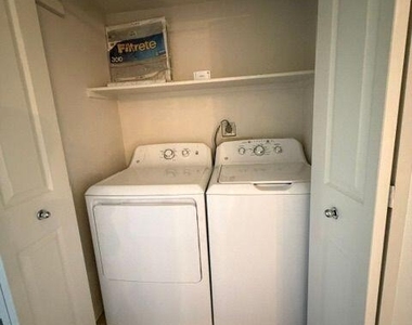 7021 E Earll Drive - Photo Thumbnail 17