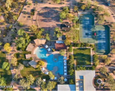3935 E Rough Rider Road - Photo Thumbnail 25