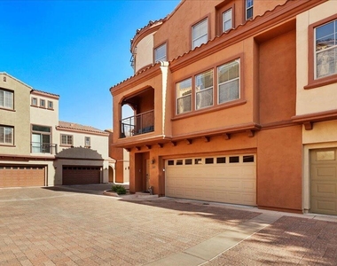 3935 E Rough Rider Road - Photo Thumbnail 14